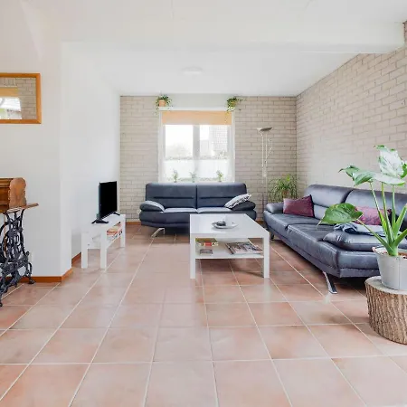 Lush Bungalow In Beek Gem Montferland With Bubble Bath Beek Gem Montferland