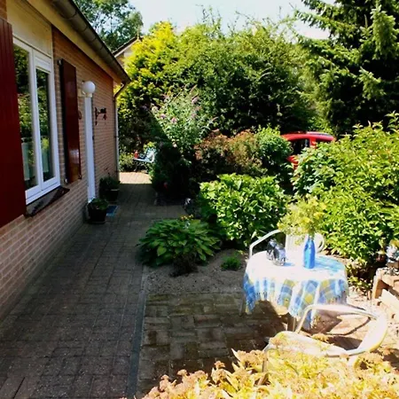 Lush Bungalow In Beek Gem Montferland With Bubble Bath *